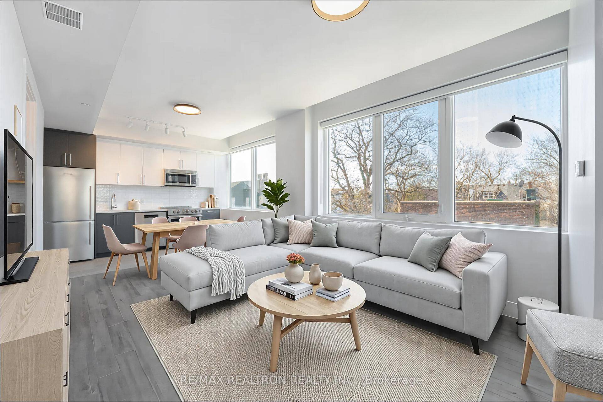 one month FREE RENT on a 1 year lease OR two FREE MONTHS on a 2 year lease with no rent increase until end of 2nd year for leases starting ...