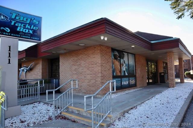 Prime location. Impeccable commercial space for your business needs.