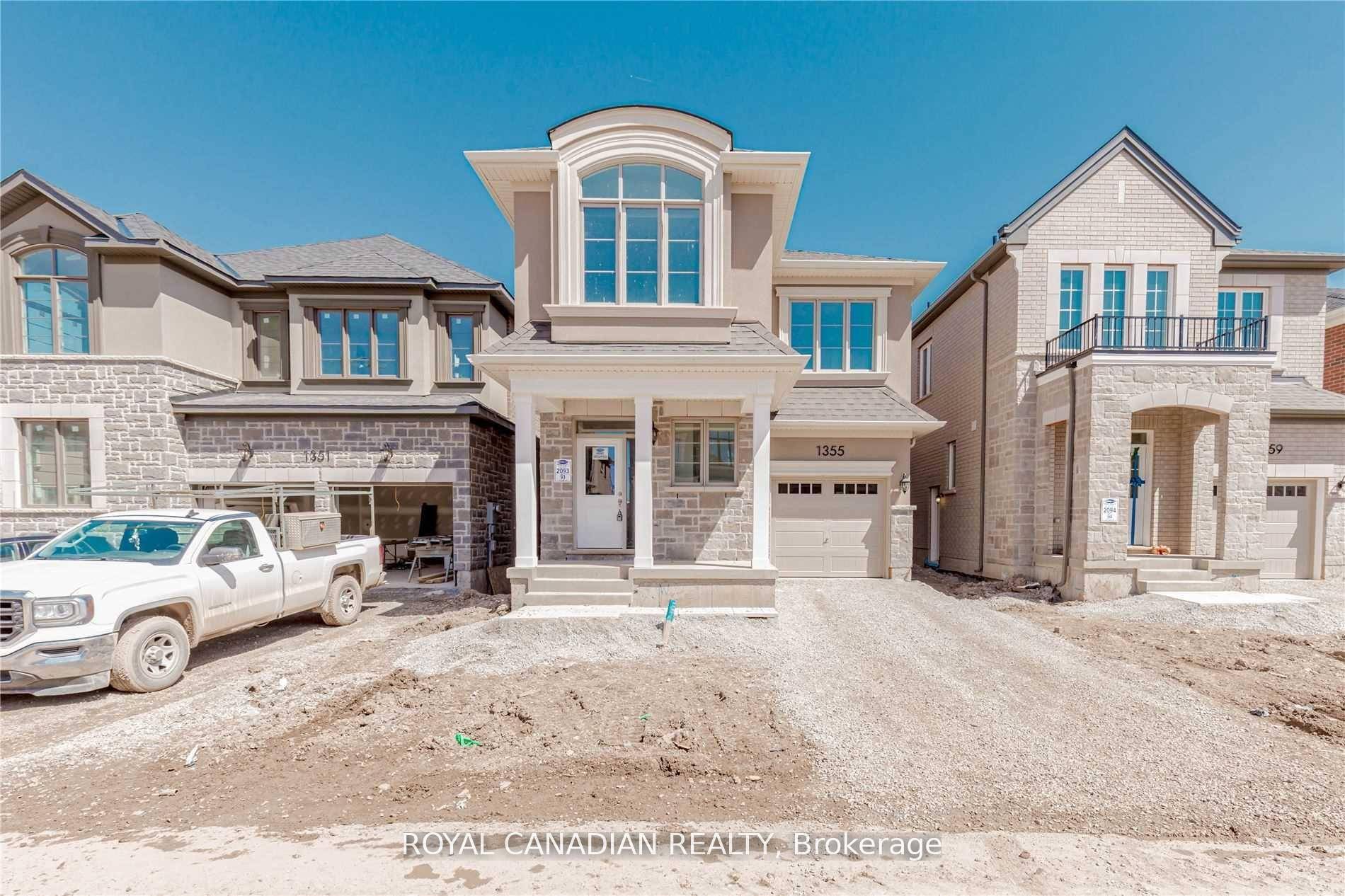 Modern 4 bedroom, 3. 5 bathroom detached home with 2, 178 sq.