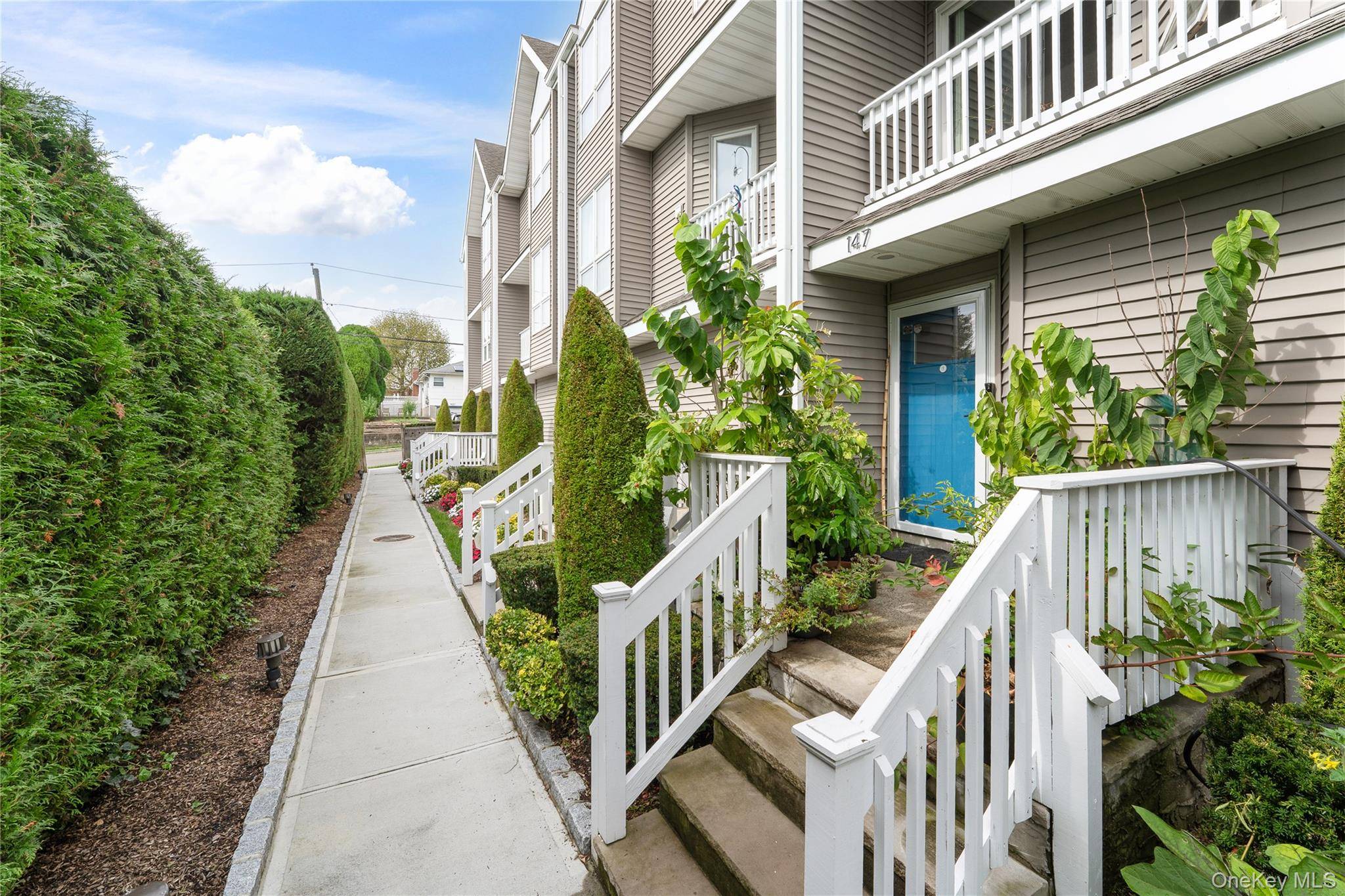 Welcome to this beautifully renovated townhome, the largest model in the Coventry community.