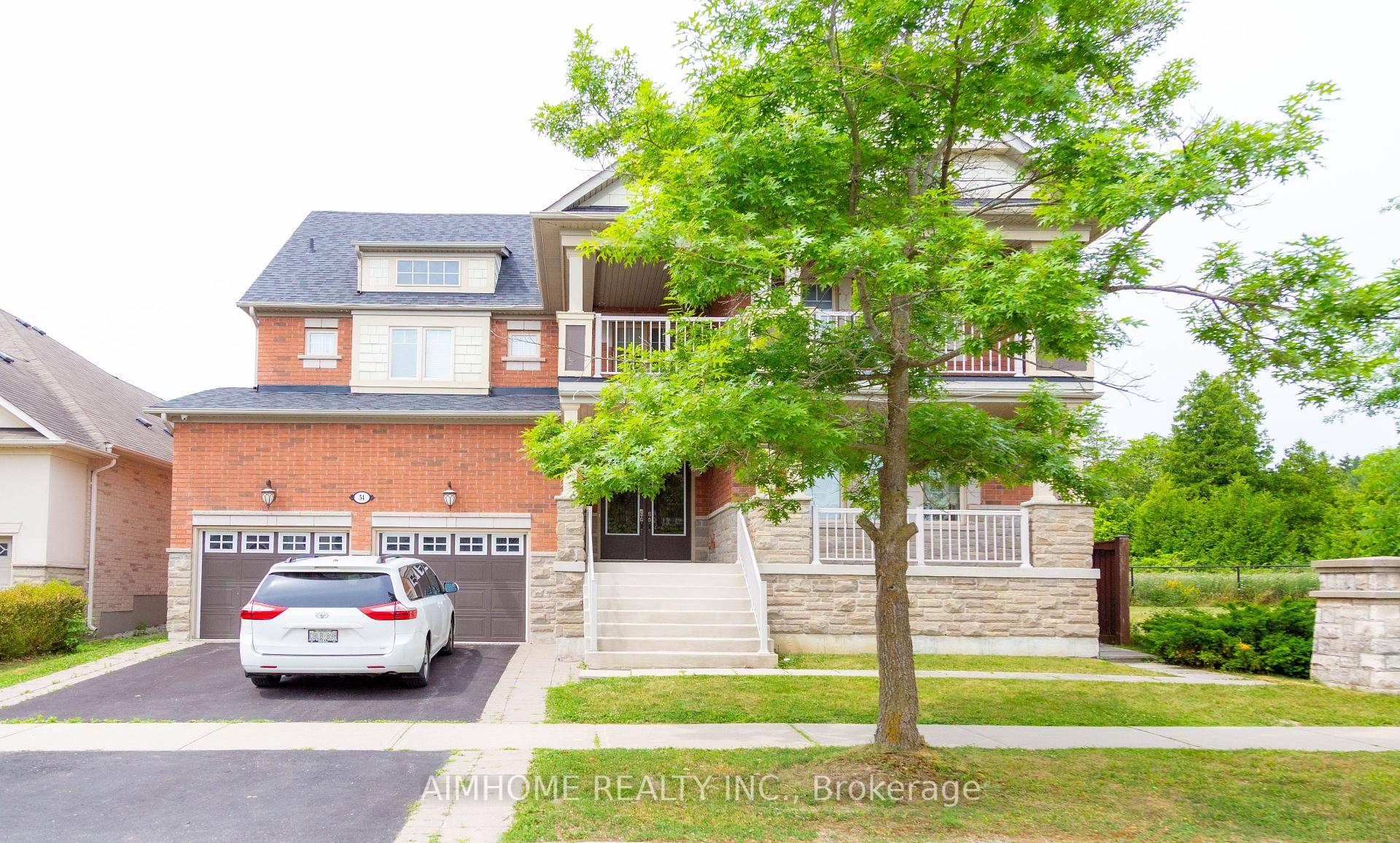Luxury amp ; Bright 2 Bedrooms and 2 full bathrooms Basement Apartment with Private Entrance !