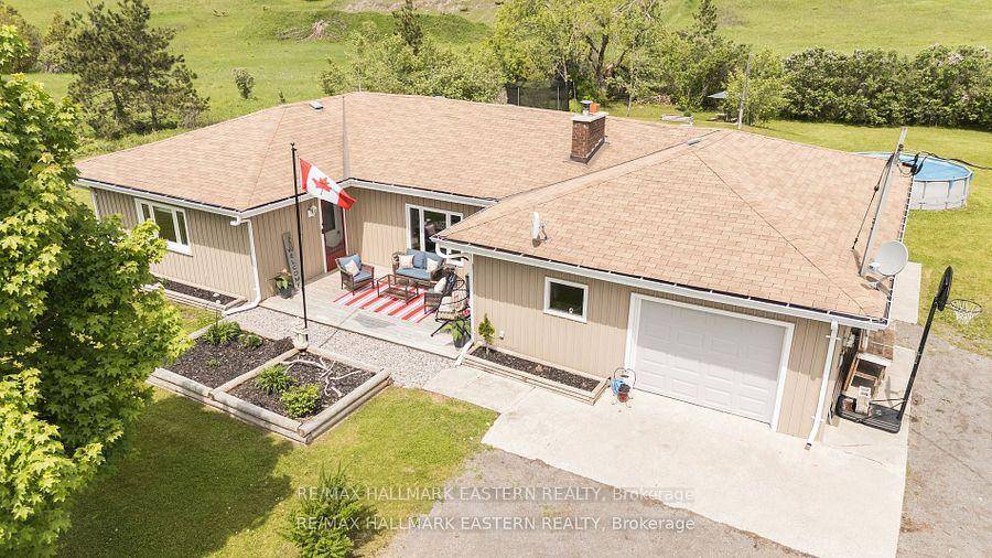 4792 Hwy 7, Norwood Just 20 minutes east of Peterborough, this charming level entry home sits on nearly 1 acre of beautifully natural landscape with no rear neighbors offering peace, ...