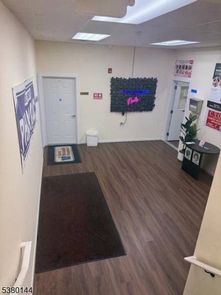 Hair Salon with manicure room, facial room, and massage room, located in Main Street close to major transportation like route 280, Parkway, buses etc.