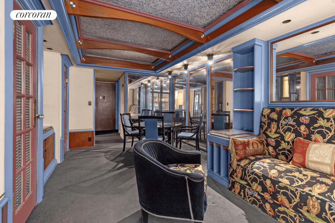 Welcome to this spacious alcove studio, convertible to a junior 1 bedroom, with tons of closet space !