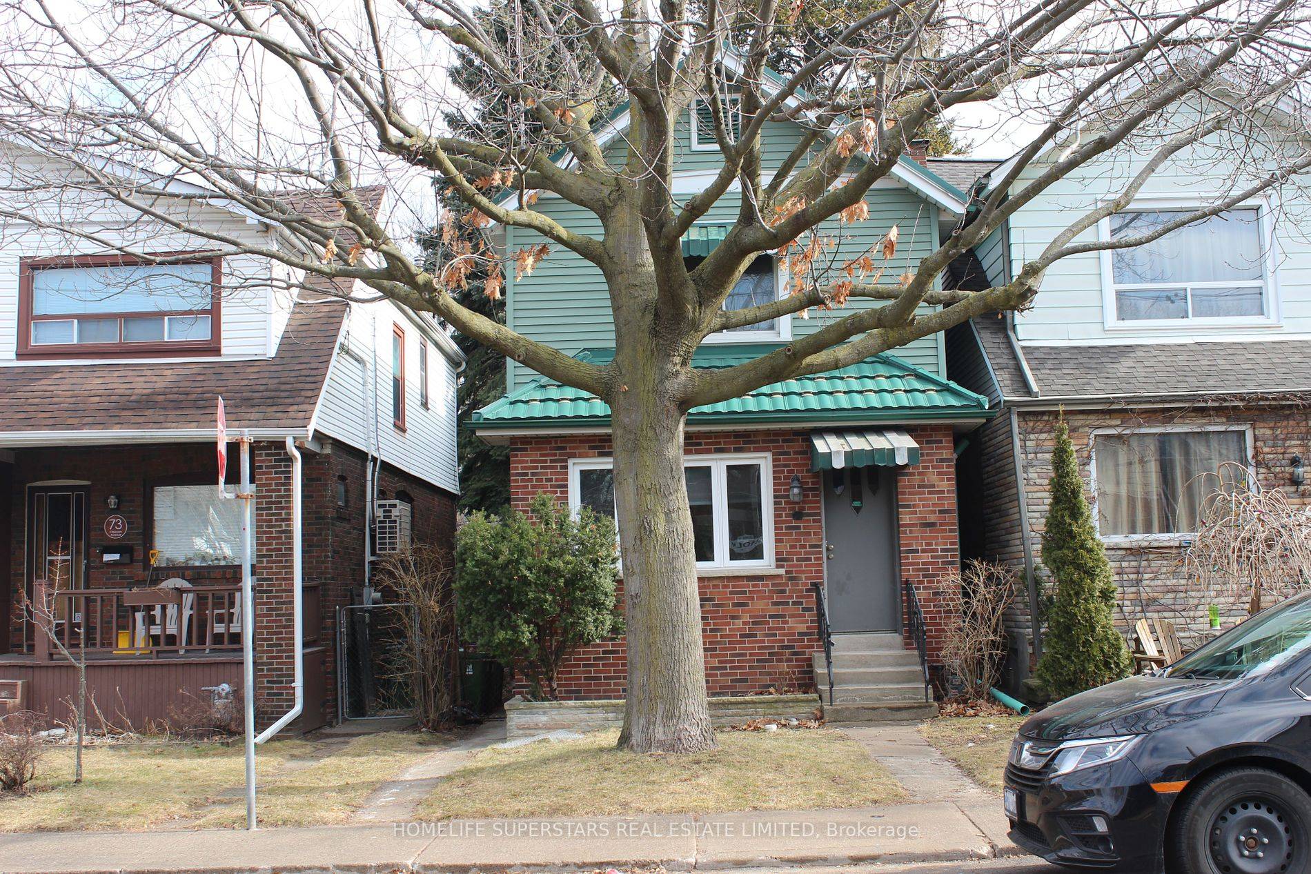 Fully renovated 3 bedroom on 2nd floor and den in the basement.