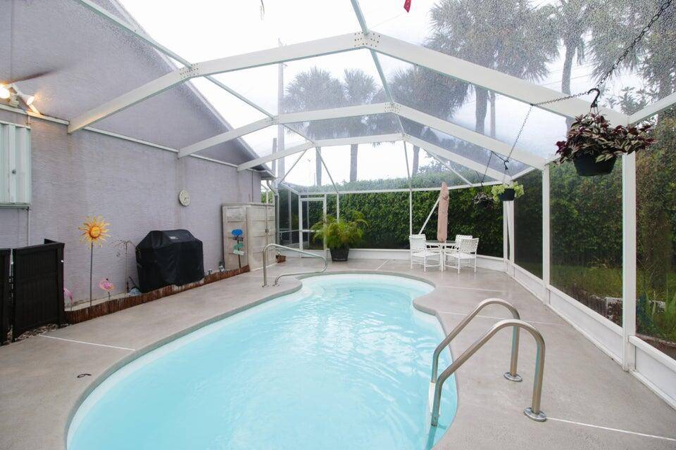 260 Malibu Circle single-family Palm Beach