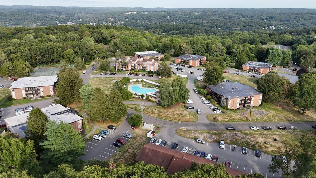 Rare opportunity to acquire a 6 unit condominium portfolio in the desirable Balance Rock Condominiums of Seymour, CT.