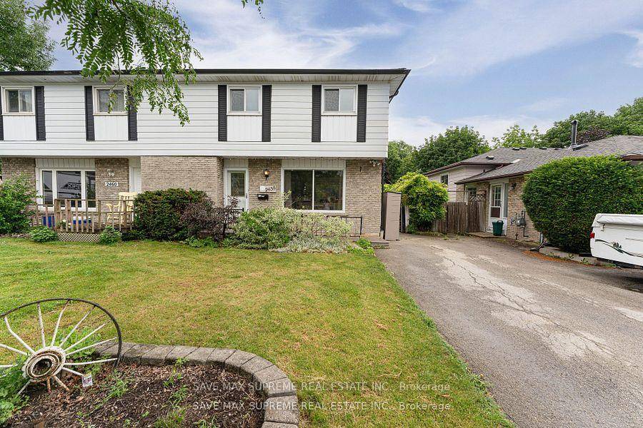Enjoy This Upgraded Semi Detached Sitting on A Cul de sac In a Quiet amp ; Friendly Neighborhood.