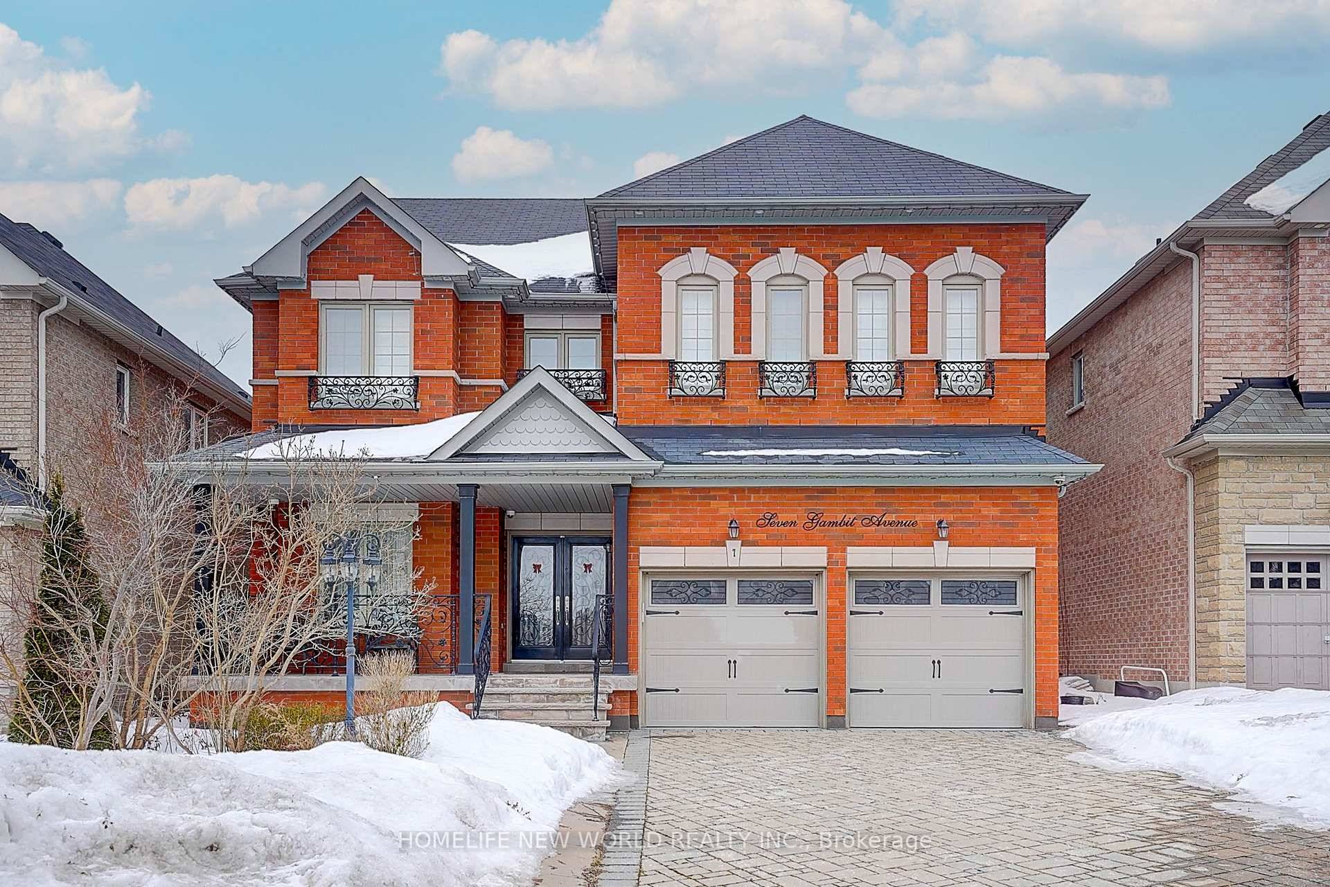 Large Executive Home On One Of The Most Sought After Streets In Vellore Village neighbourhood, 5 Bdrms, 4 Bath On 2nd Floor, 3620 Sqft, High Flat Ceiling In Main Fl, ...