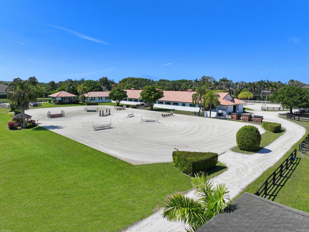 10. 32 acre equestrian farm ideally located in Wellington's South end, close to the back gate of the Wellington International Showgrounds.