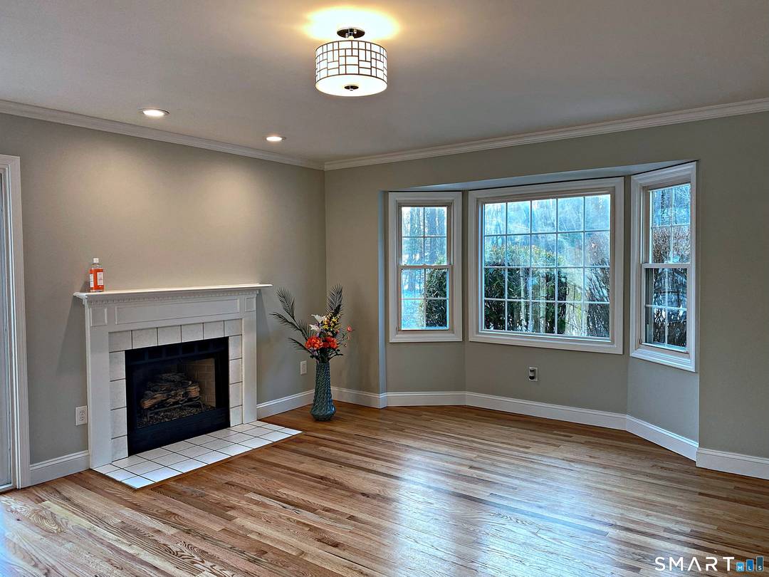 Welcome to one of Trumbull's most sought after condominium communities.