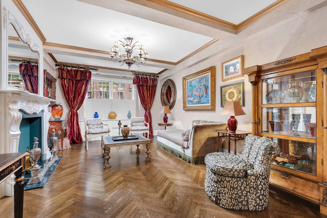 Ground Floor Opportunity for Prewar Splendor !