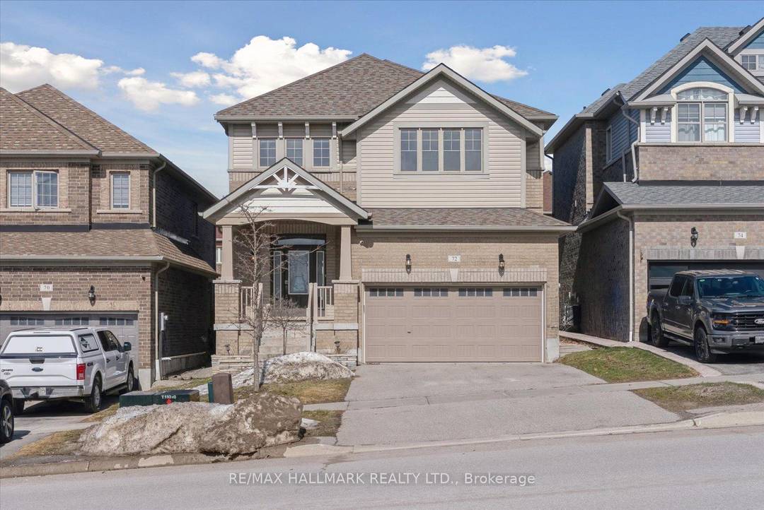 This spacious 3 bedroom, 3 bathroom home in the sought after Treetops community of Alliston is a fantastic space for the whole family.