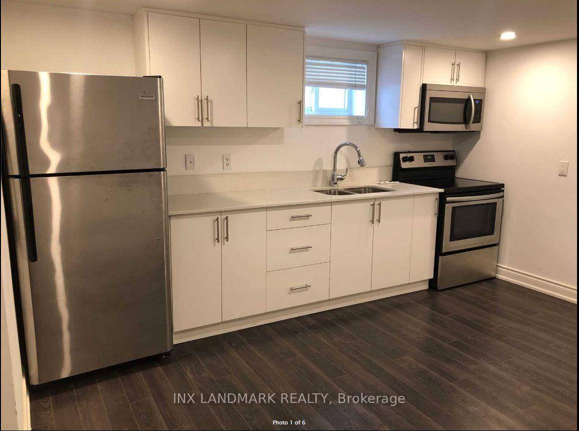Welcome to 32 Kirk Drive A Charming Home in the Heart of Thornhill !