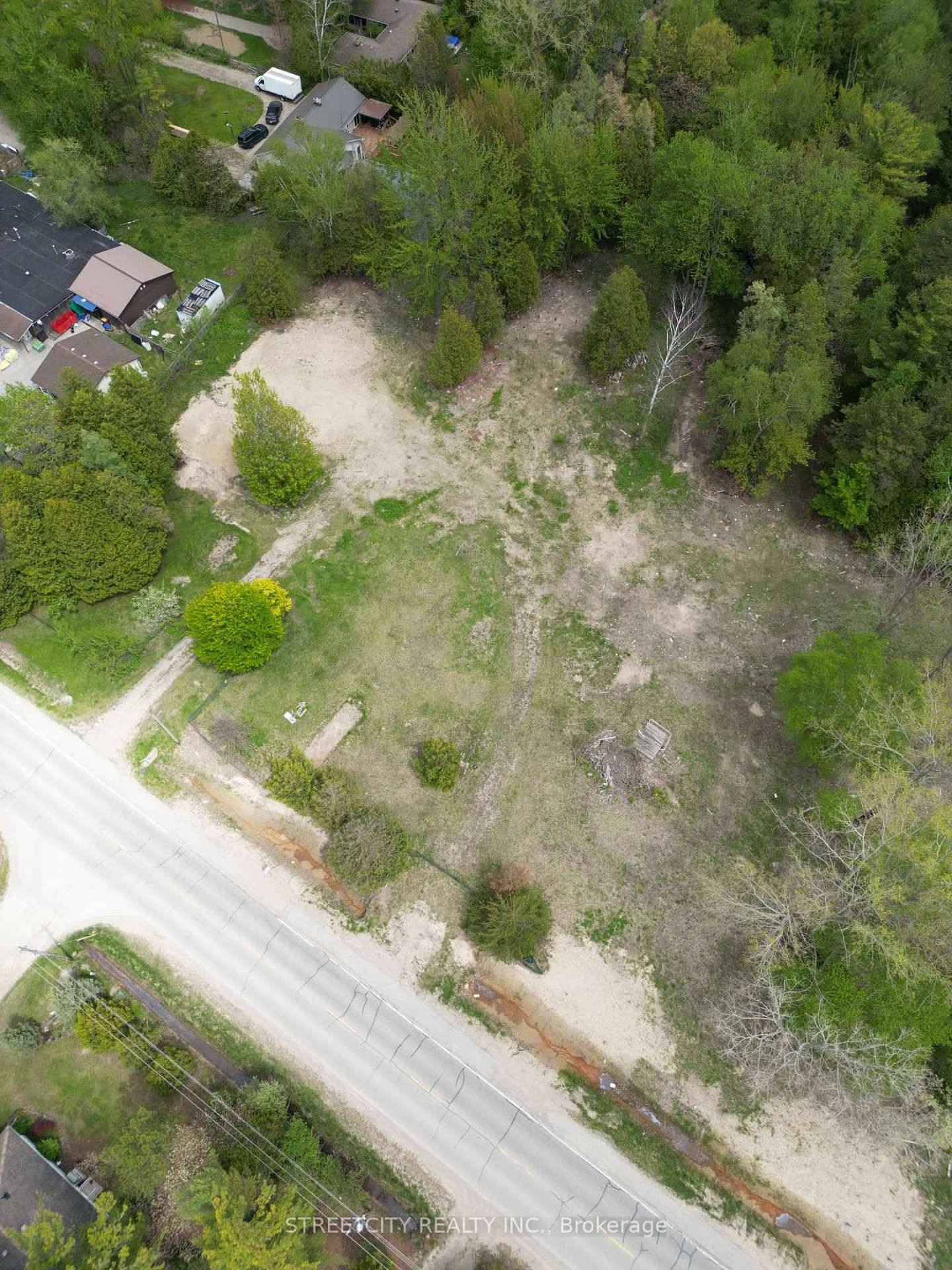 Prime Vacant Lot in Ipperwash, Near Lake Huron.