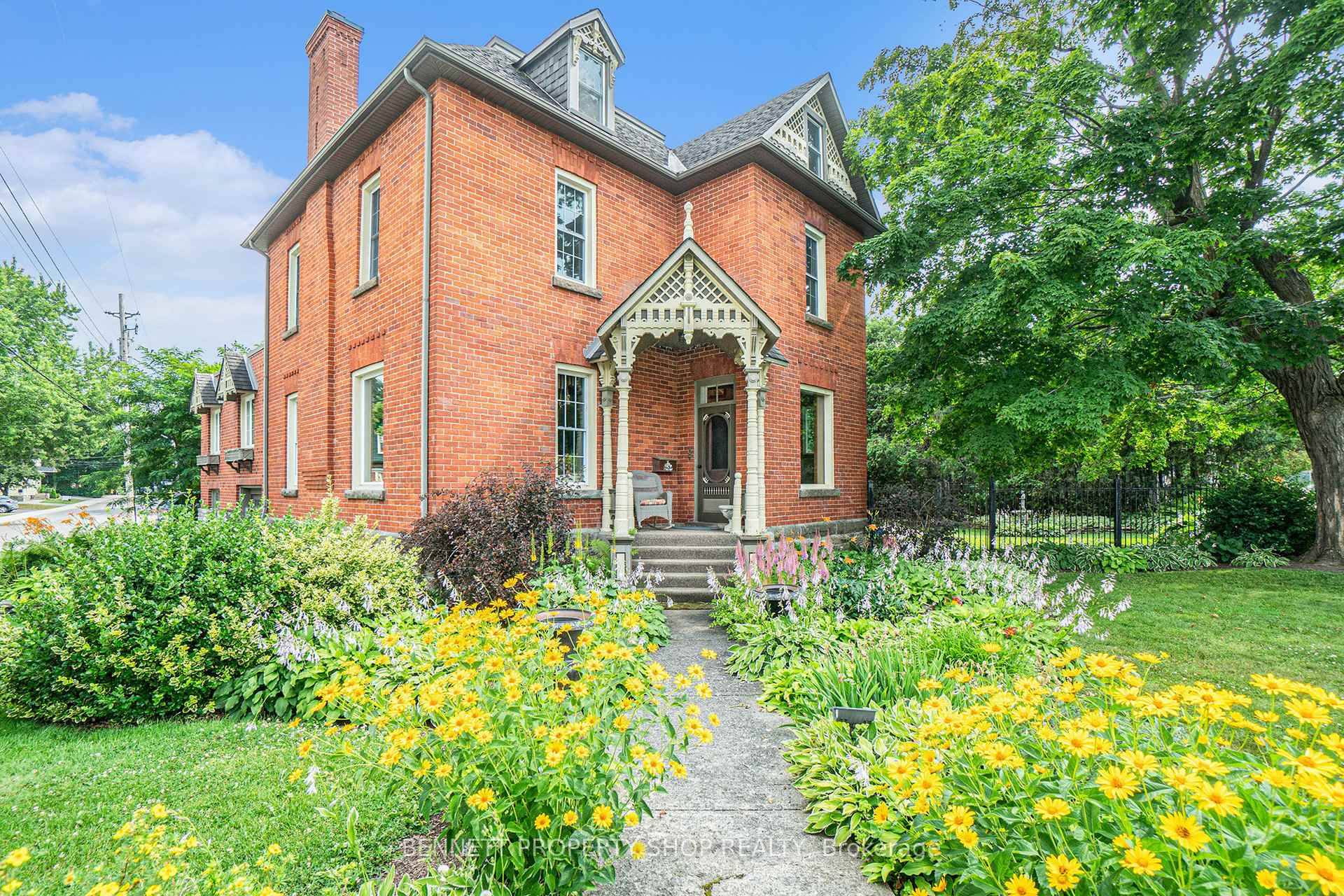 Prestigious Victorian Landmark in the Heart of Carleton Place Step into timeless elegance in this beautifully maintained, historic brick Victorian home, ideally located on a private, tree lined corner lot ...