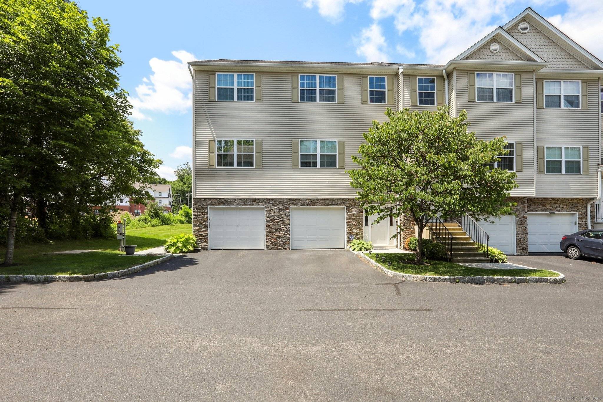 This lovely townhome offers the perfect blend of comfort, style and convenience.