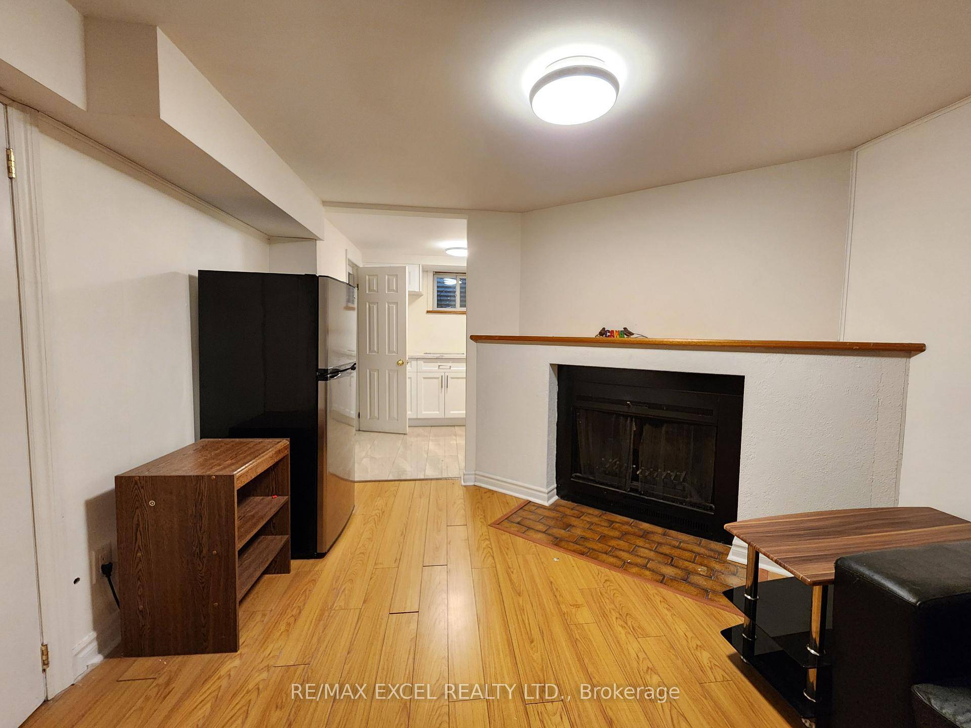 Welcome To This Bright amp ; Spacious 3 1 Bedrooms Home Nestled On A Quiet Street In A High DemandWarden amp ; Steeles Neighbourhood.