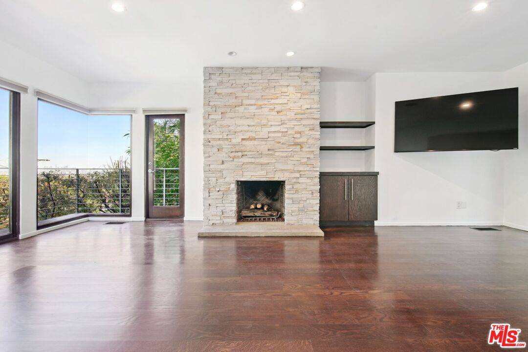 1527 Marmont Ave 3BR Sunset Strip La