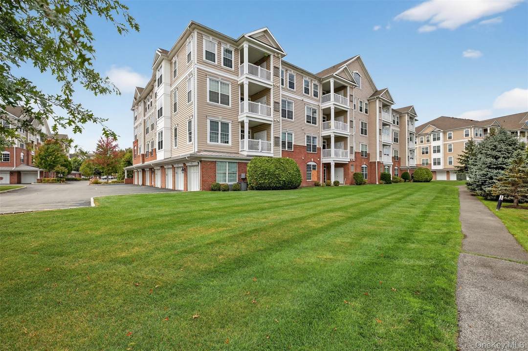Welcome to The Regency at Fishkill, this 55 Gated Community that offers a low maintenance lifestyle in a gated community, with a variety of convenient amenities.