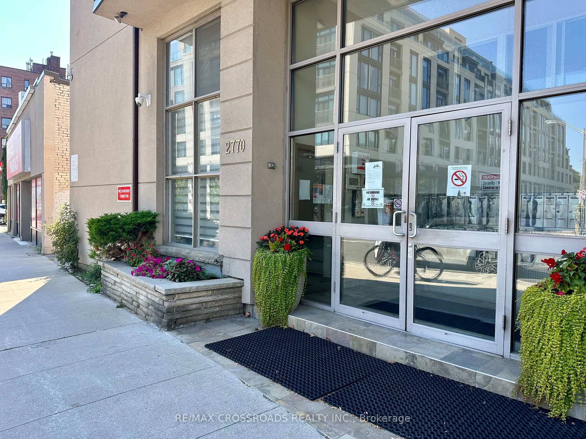 Welcome to this stylish and character filled 1 bedroom suite in a well maintained boutique building, nestled in one of Toronto's most desirable neighbourhoods just off Yonge Street between Eglinton ...