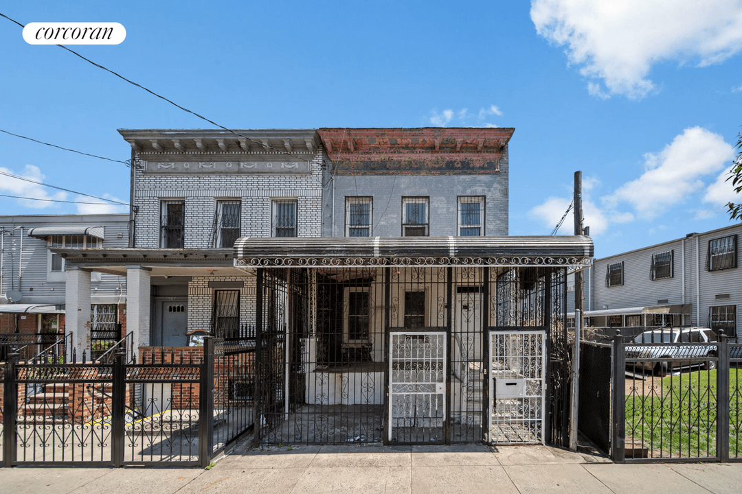 Investor Opportunity or Ideal Fixer Upper !