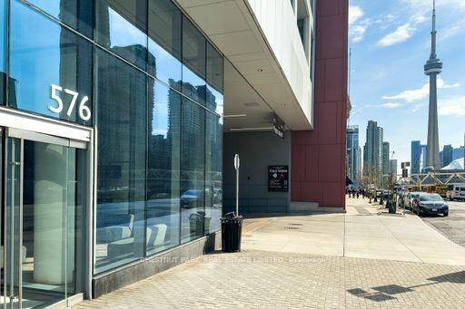 Welcome home to your new space at the prestigious Minto West Side Condos !