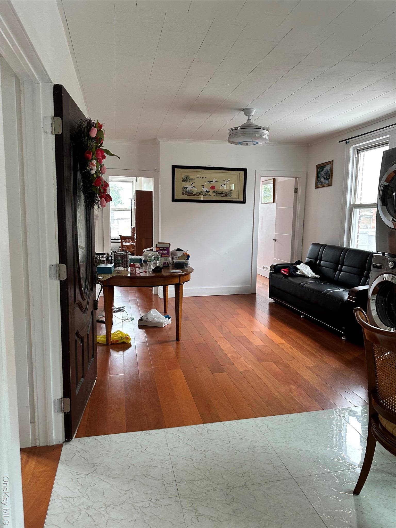 Renovated 4 Bedrooms 1. 5 Bathroom on 2nd Floor with 1000 SF huge rooftop Barclay.