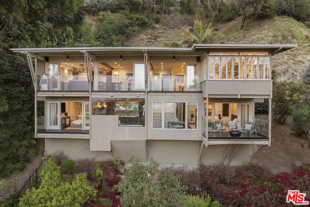1640 Haslam Ter 2BR Sunset Strip La