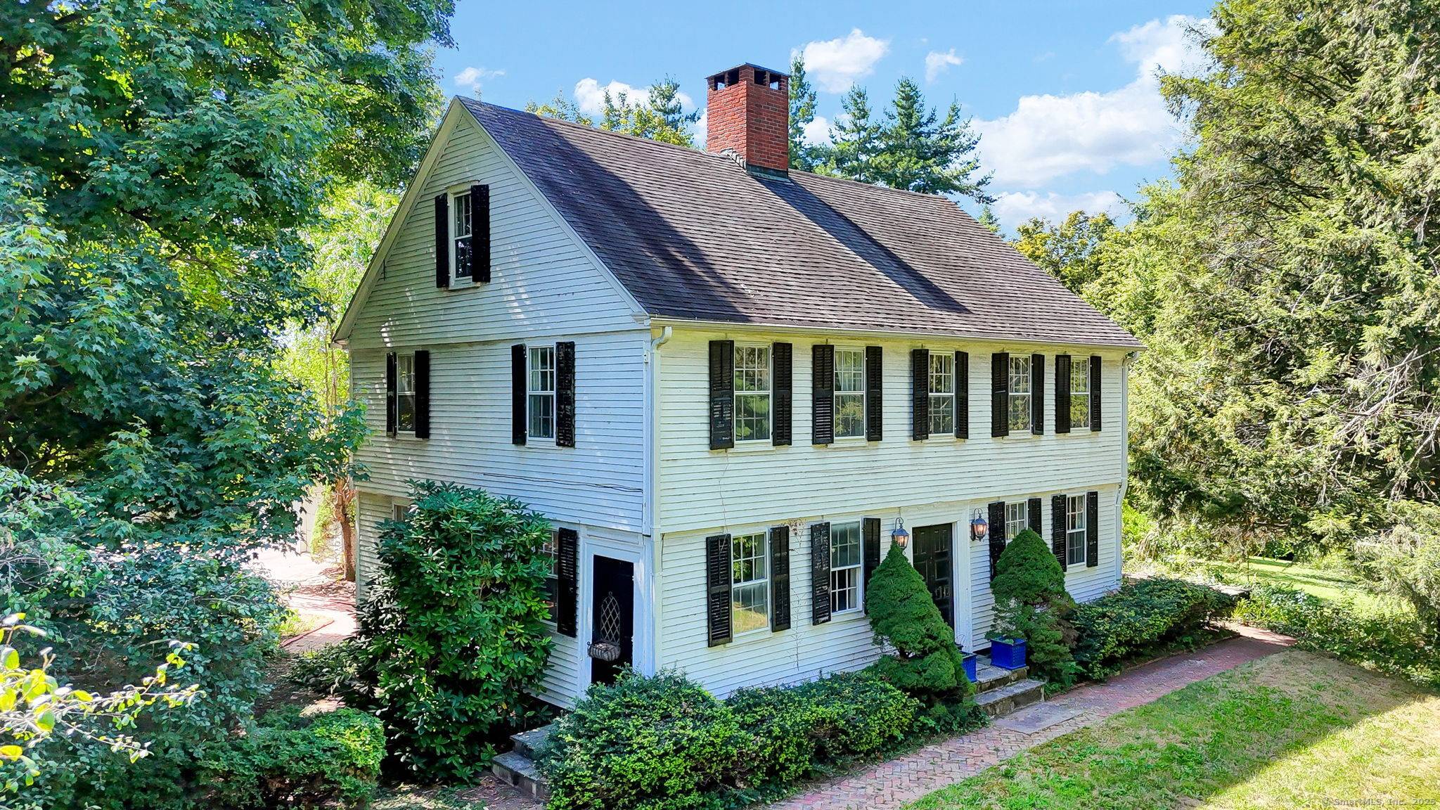 One of Farmington's Rare Historic Treasures !