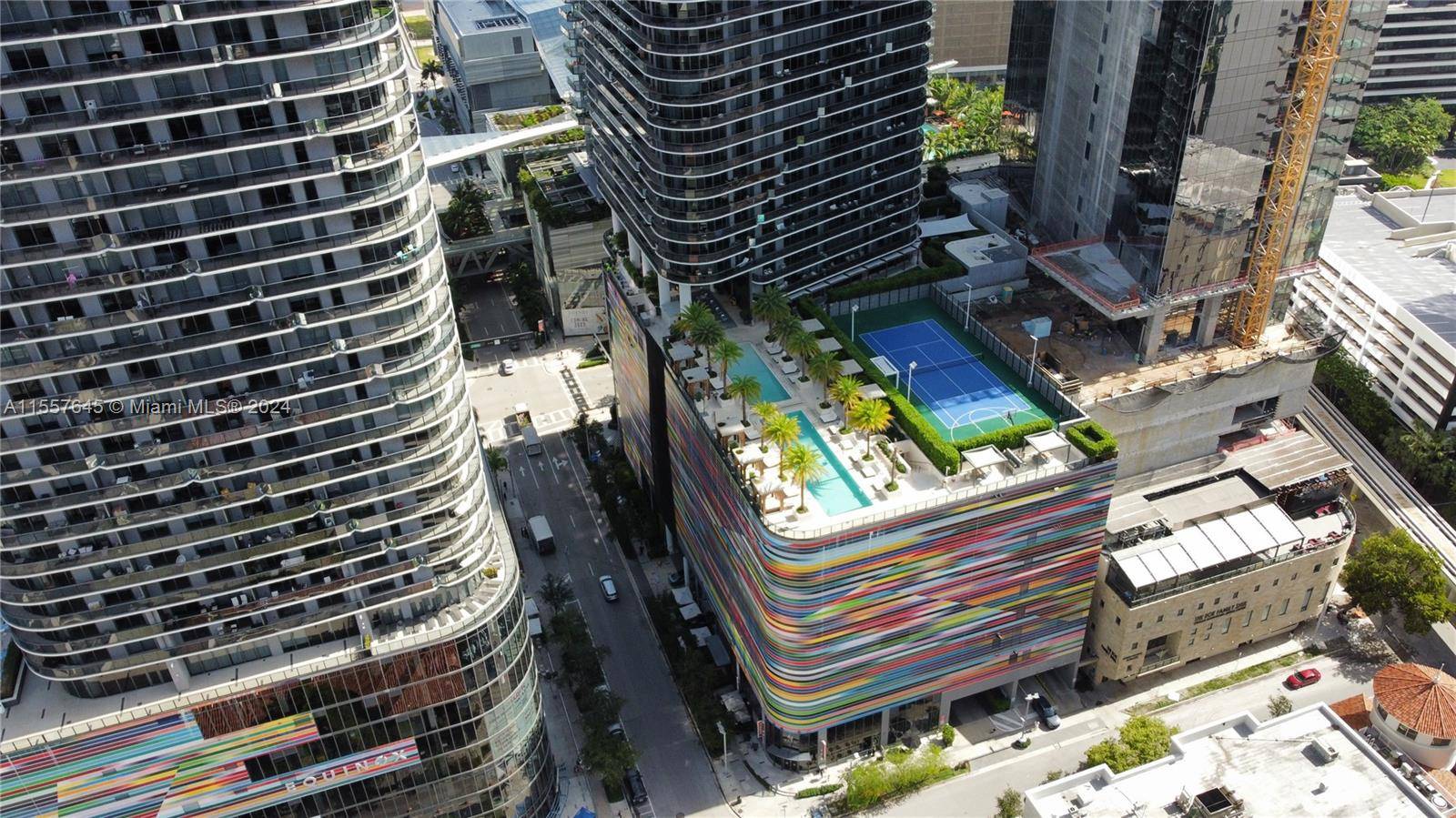 Sophisticated SLS Lux Brickell Rental Experience luxury with this 1 bed, 2 bath den unit on the 19th floor at SLS Lux Brickell.