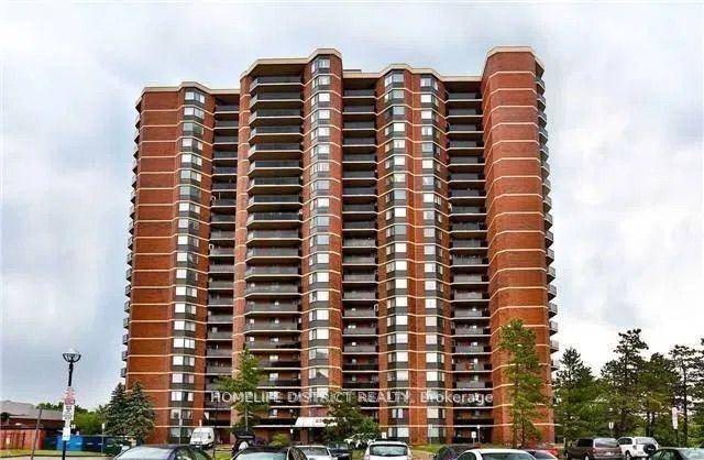 2 bedroom, 1 bathroom condo with attractive features and a desirable location.