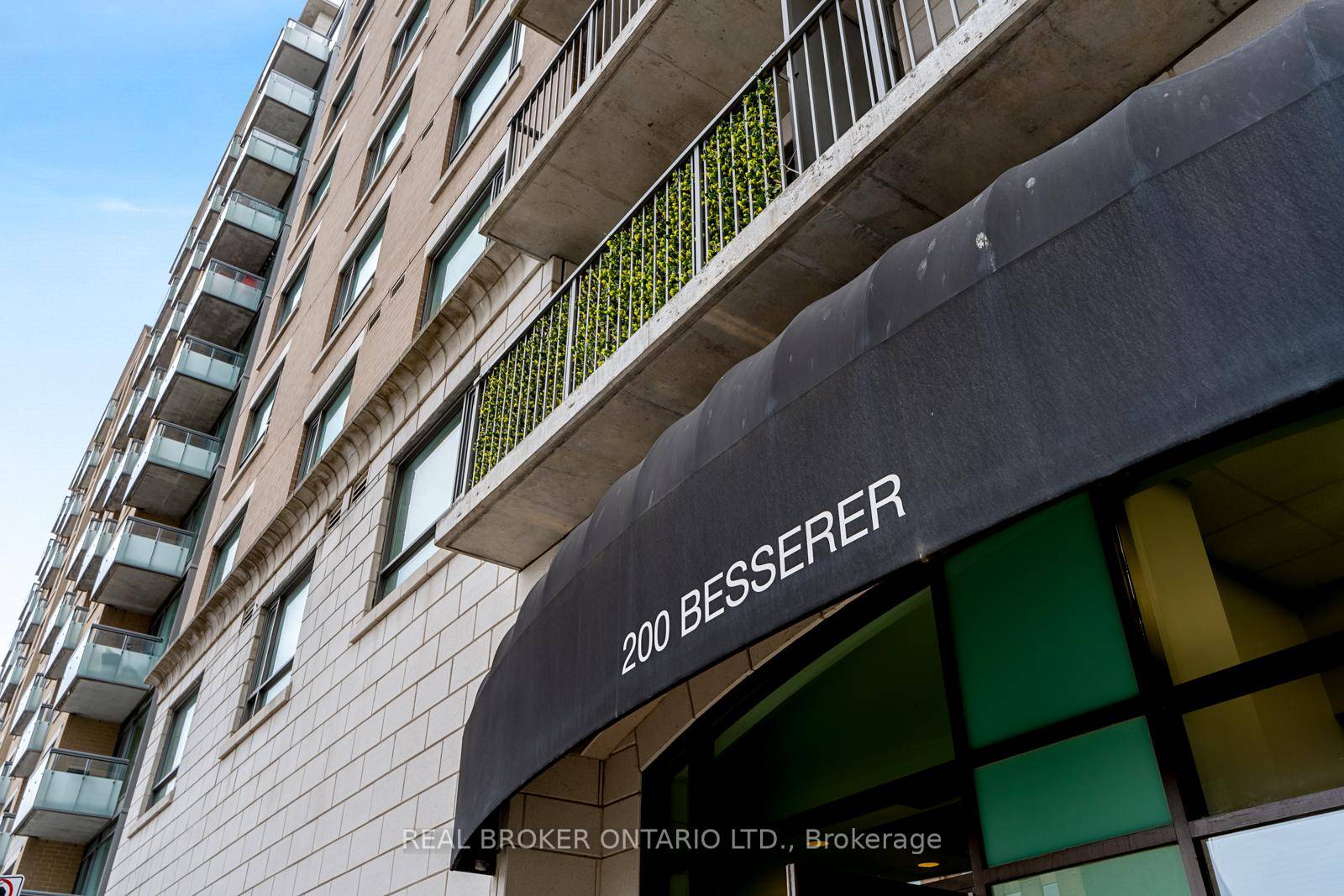 Welcome to 200 Besserer Street Urban Living Redefined in Sandy Hill.