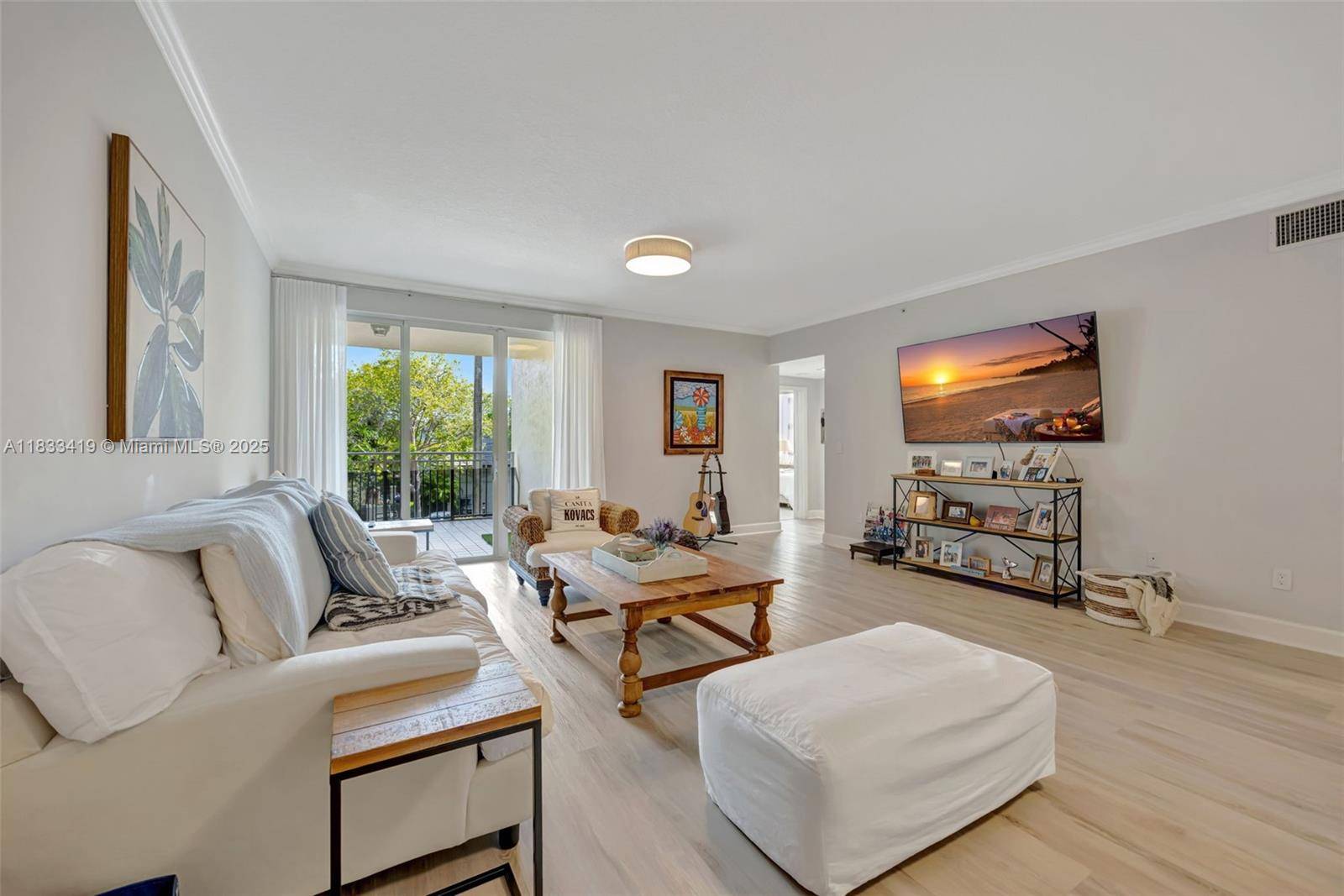 Welcome to The Reserve at Pinecrest an updated 4 bed, 2.