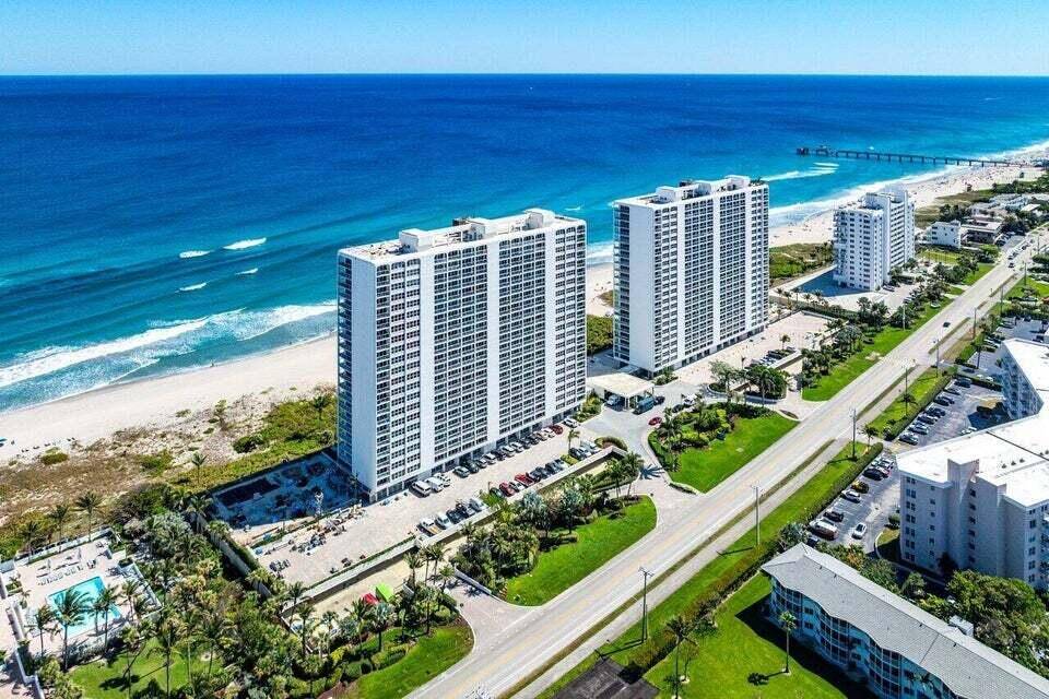 WHEN ONLY THE BEST WILL DO This elegant two bedroom residence in the prestigious Ocean Towers of Boca Raton offer the perfect blend of coastal luxury and comfort, with sweeping ...