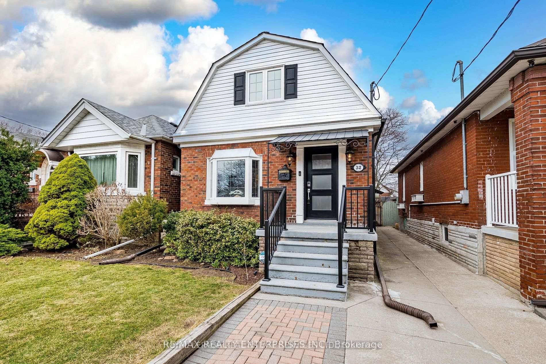 9 Month Term Rental. Want to Lease a Cool Place for the School Year Only and save that summer Rent Money !