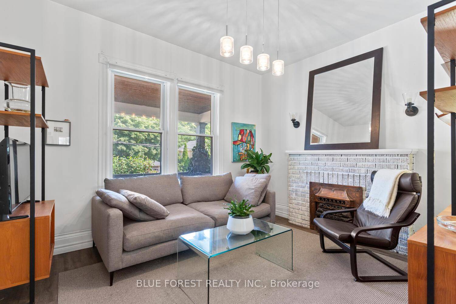 Updates galore in this OEV beauty !