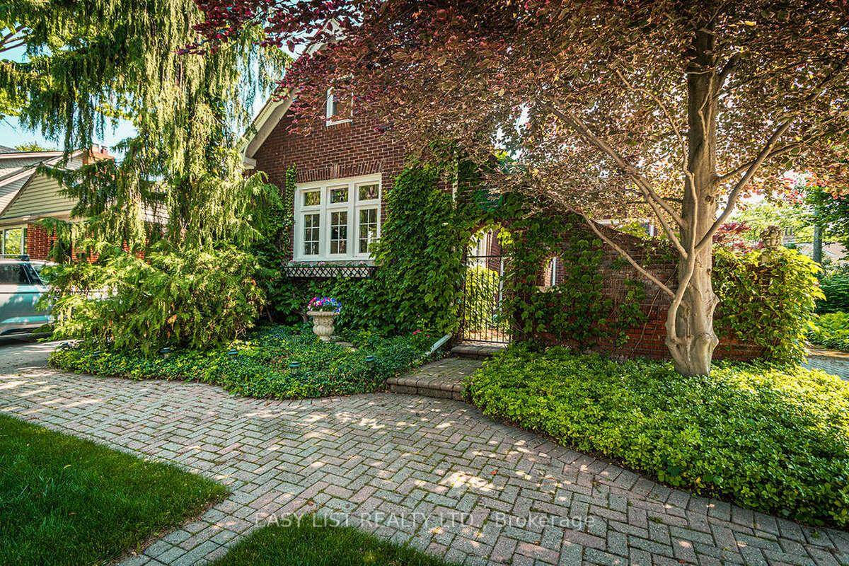 For more info on this property, please click the Brochure button.