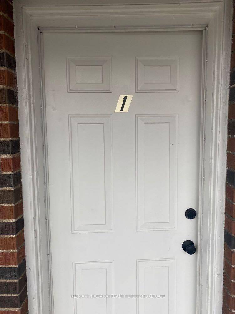 Recently renovated two Bedroom, one Bathroom main floor unit in a detached triplex.