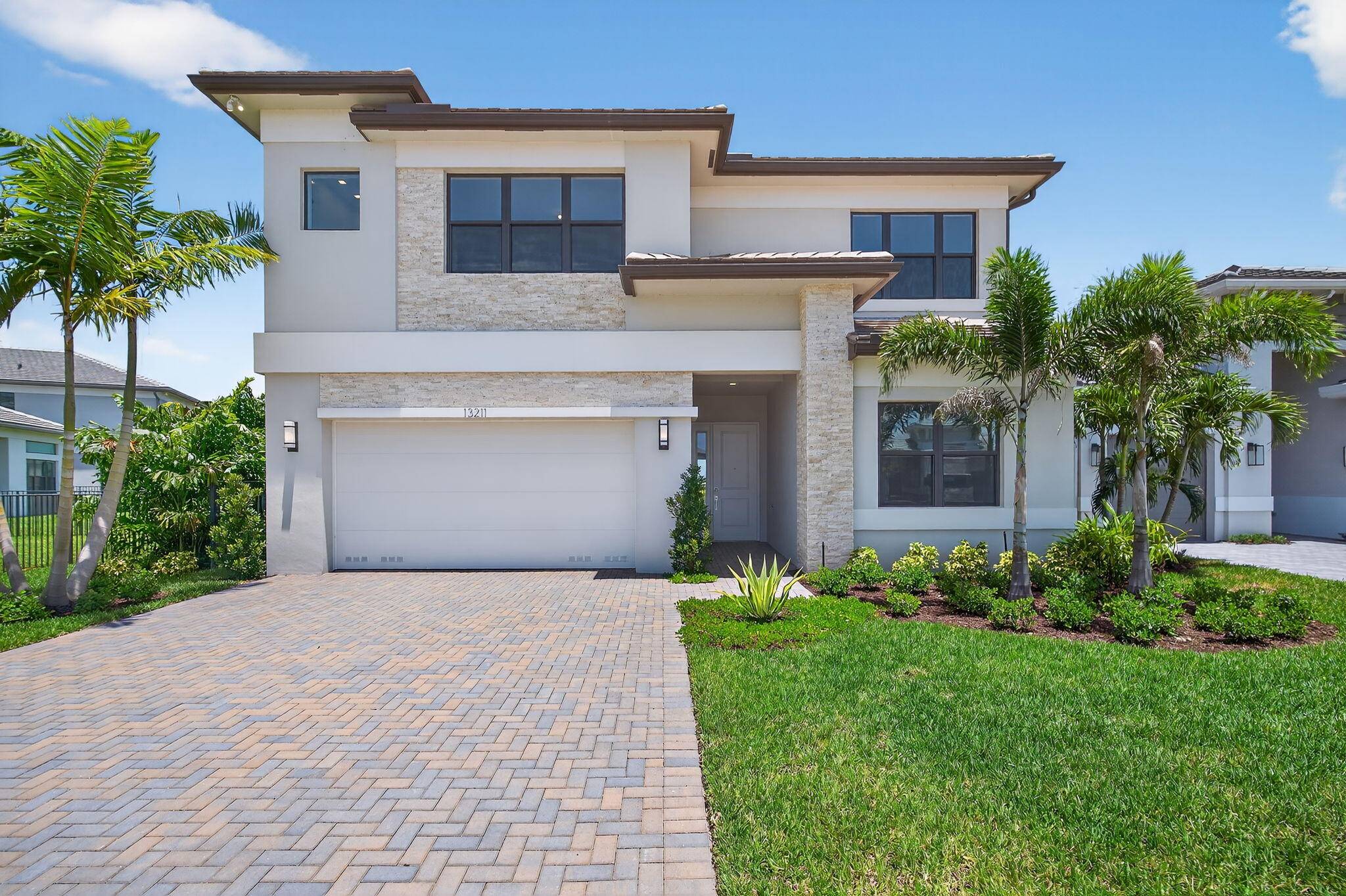 Be the first to enjoy this new 2025 Pegasus floor plan by GL Homes in the Apex community at Avenir.