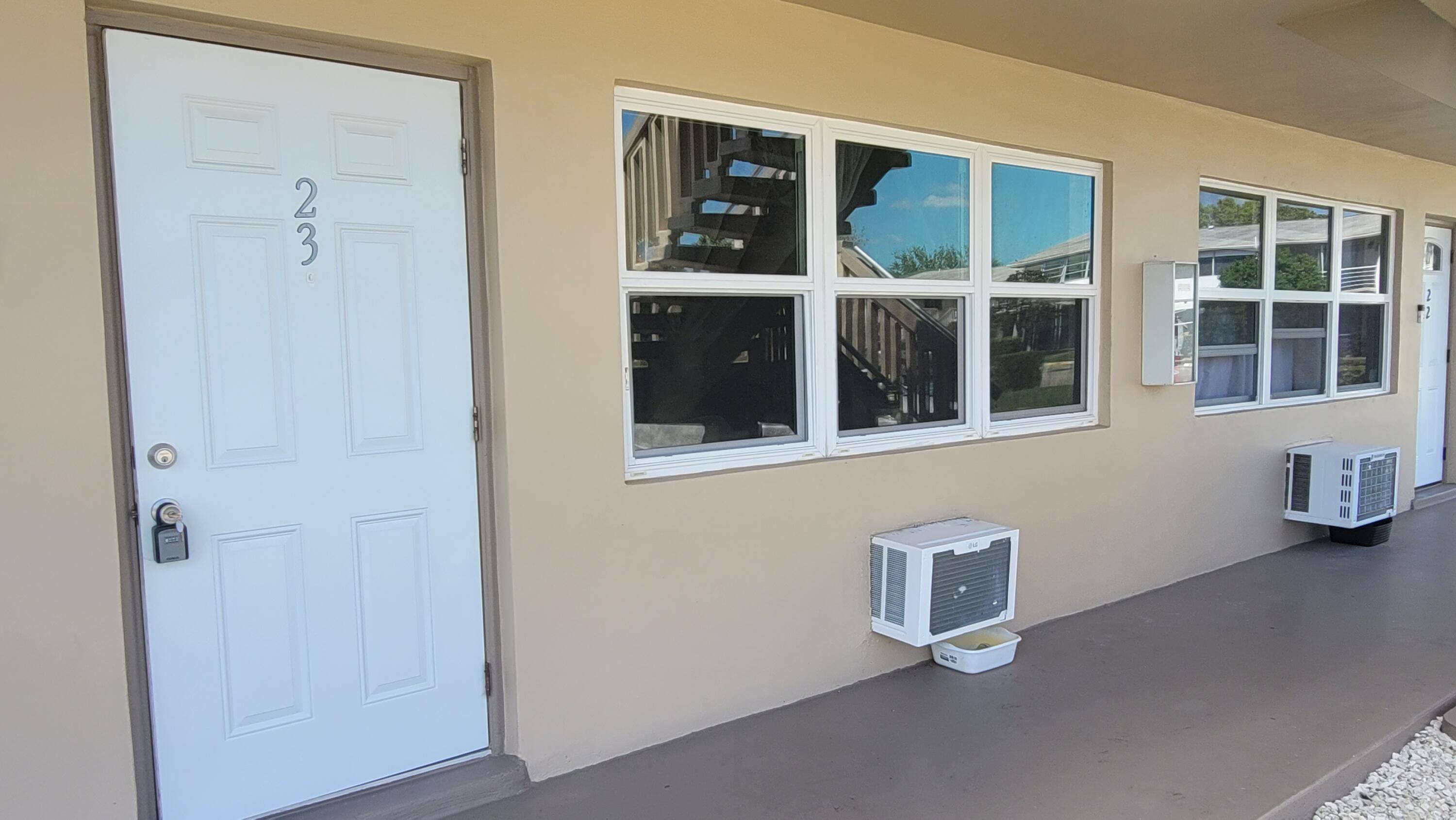 Welcome to the paradise of South Florida, resort style social living at its absolute best.