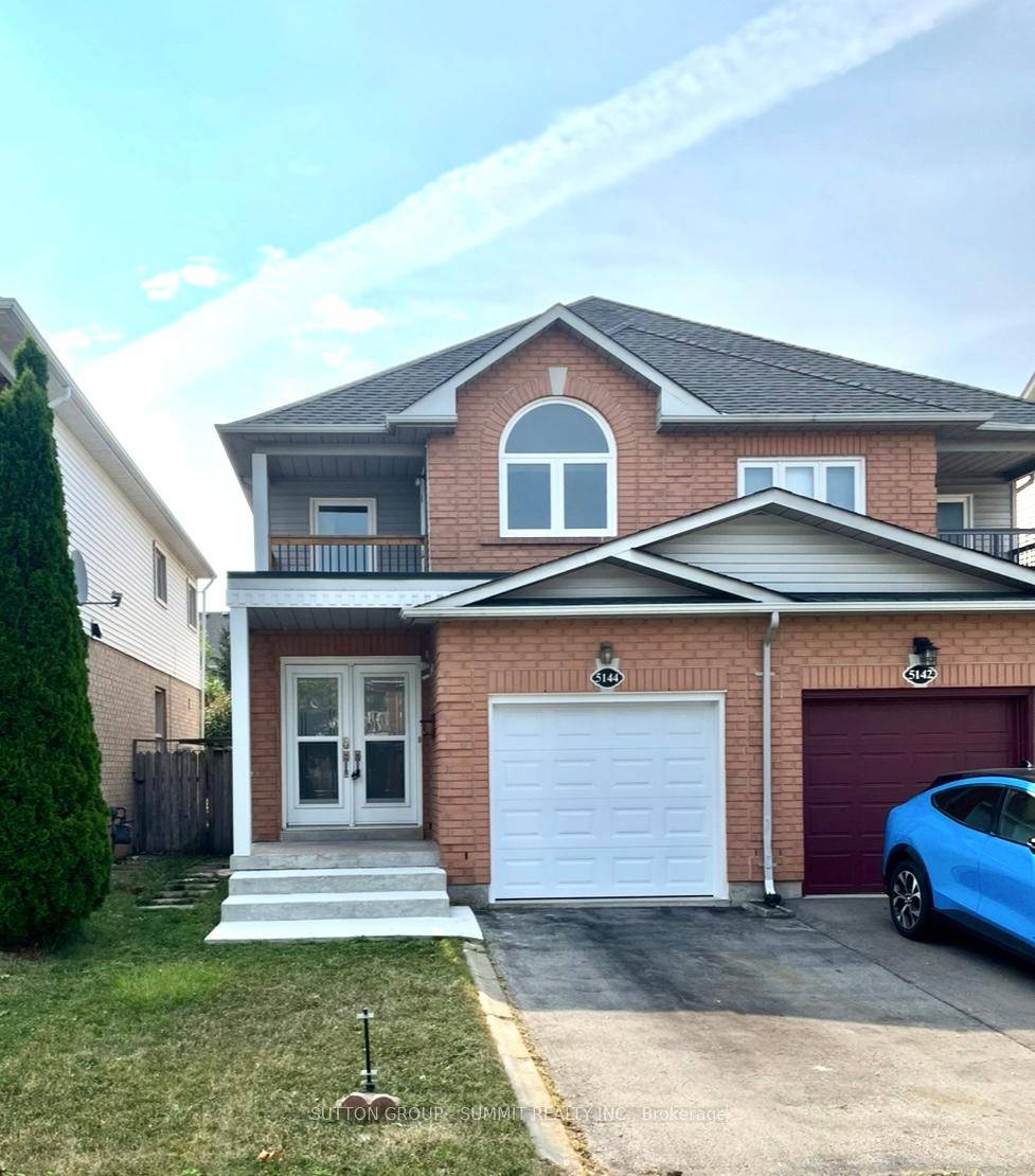 Over 1700 square feet plus finished basement !