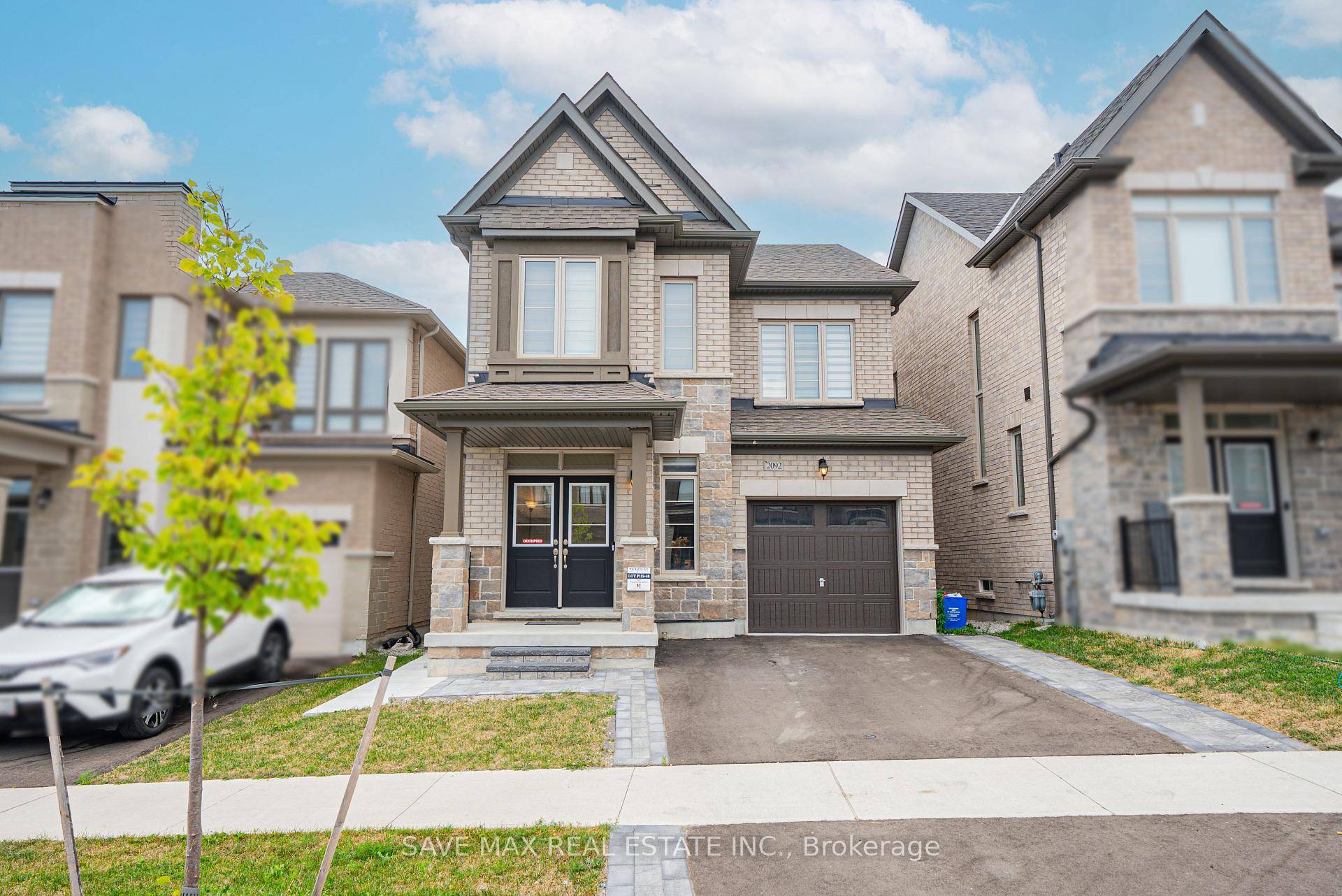 Discover this stunning 2023 built detached home offering over 3, 200 sq.