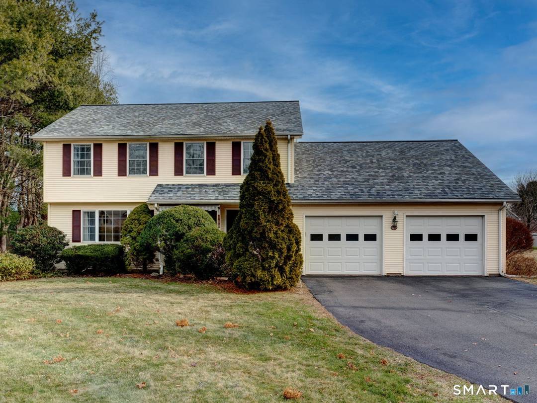 Welcome home to 460 Addison Road in Glastonbury !