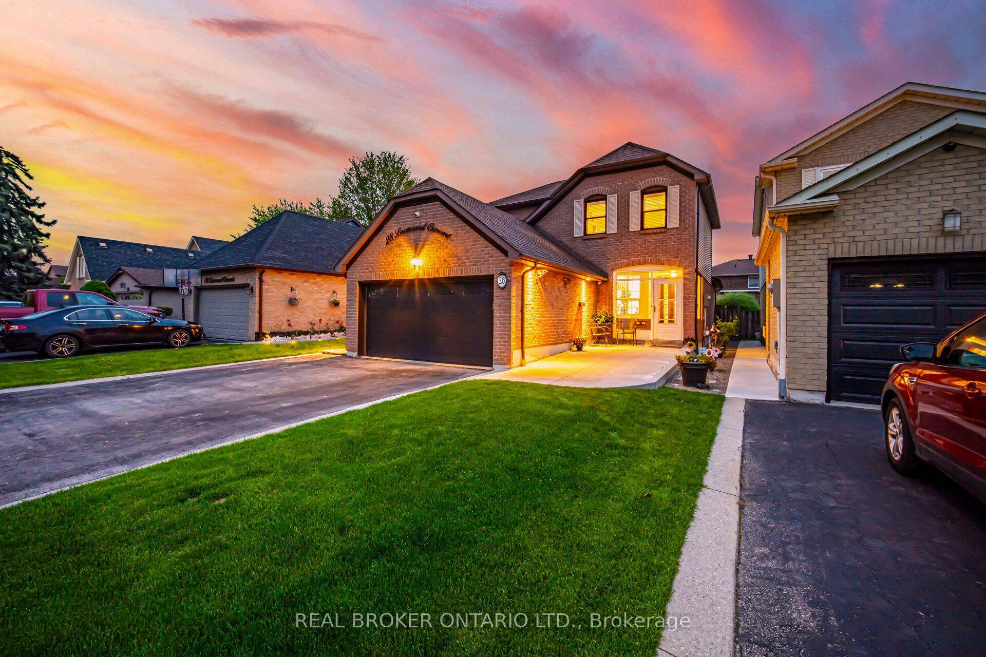 Exquisite Well Kept Executive Home In A Quiet Crescent In The Highly Desired L Section Of Bramalea.
