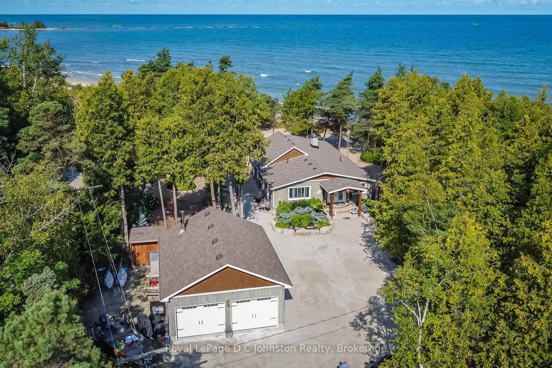 Dream Beachfront Retreat in Port Elgin.
