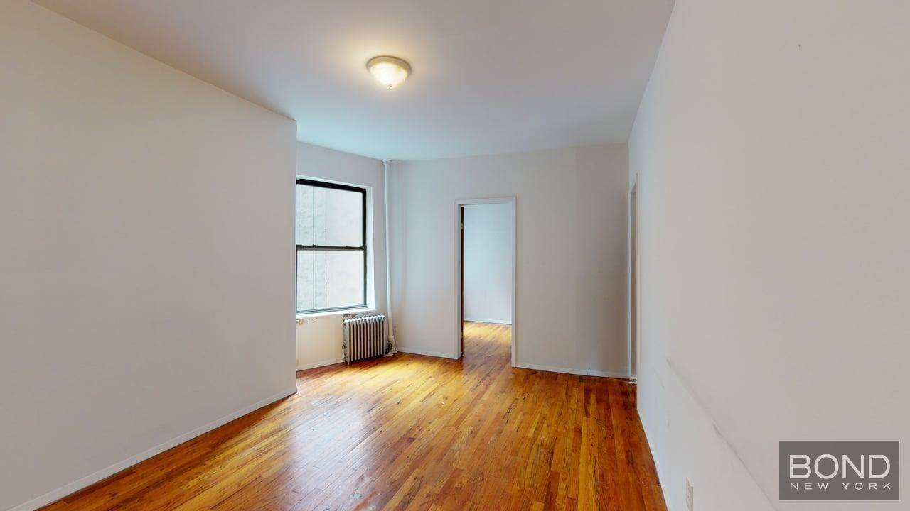 Renovated 2 bedroom in prime UES location !