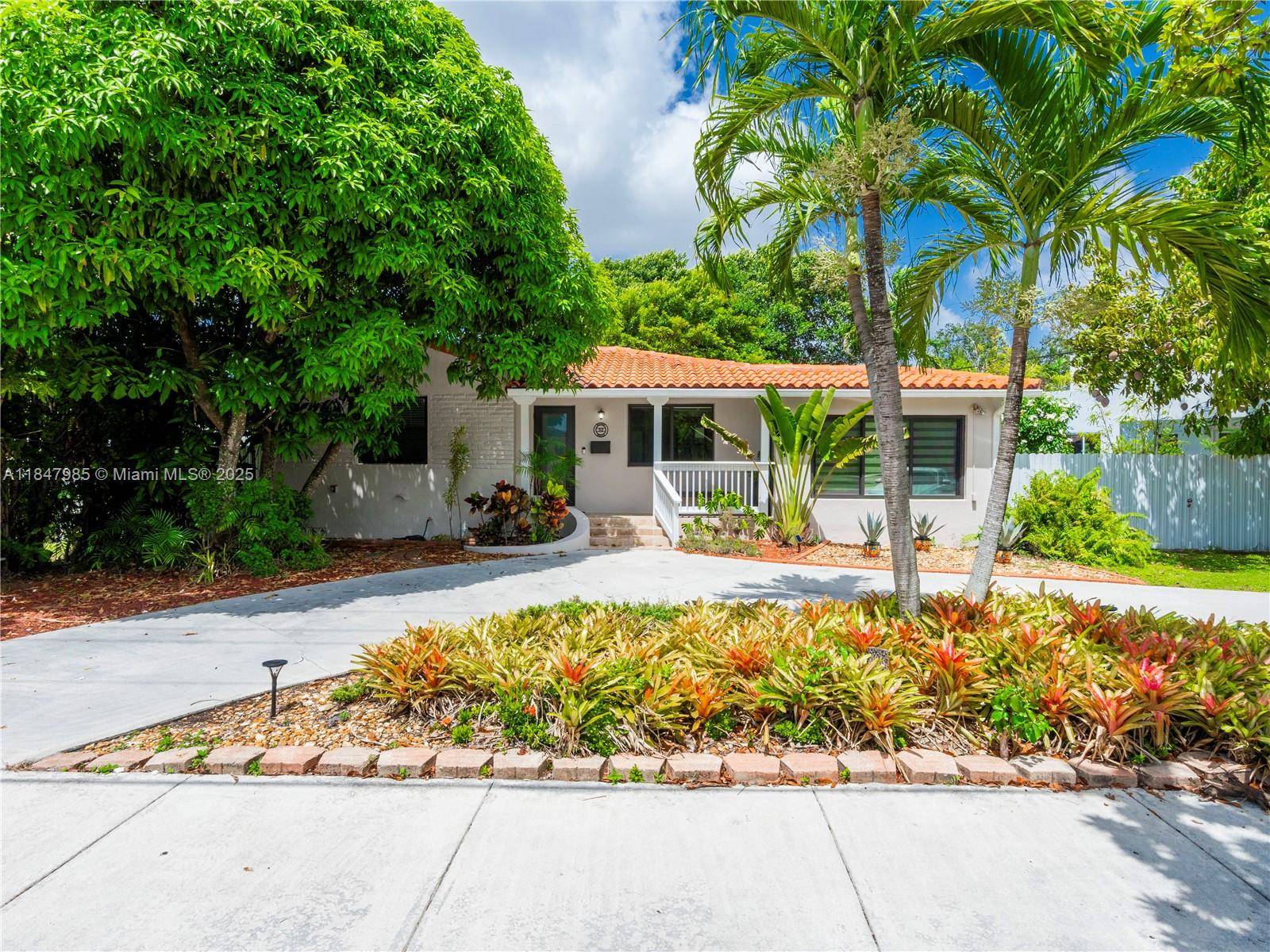 Welcome to the Mango House !
