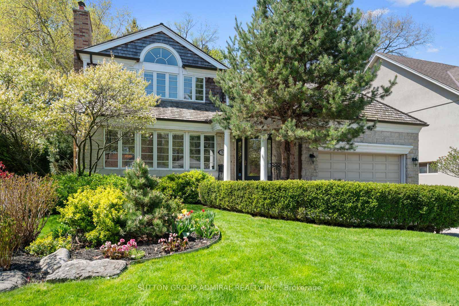 Welcome To 39 Pinehurst Crescent A Classic Etobicoke Beauty With Timeless Elegance Nestled In One of Etobicoke's Most Sought After, Tree Lined Streets.