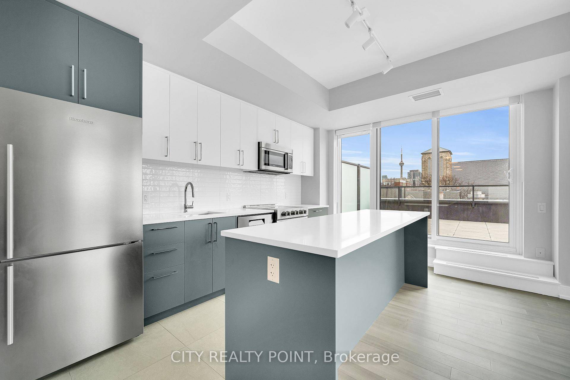 SPACIOUS 3 Bedroom with Massive Terrace ONE MONTH FREE !